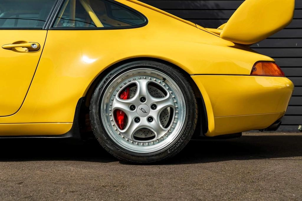Porsche 911 Carrera RS 3.8 (993) — изображение 17