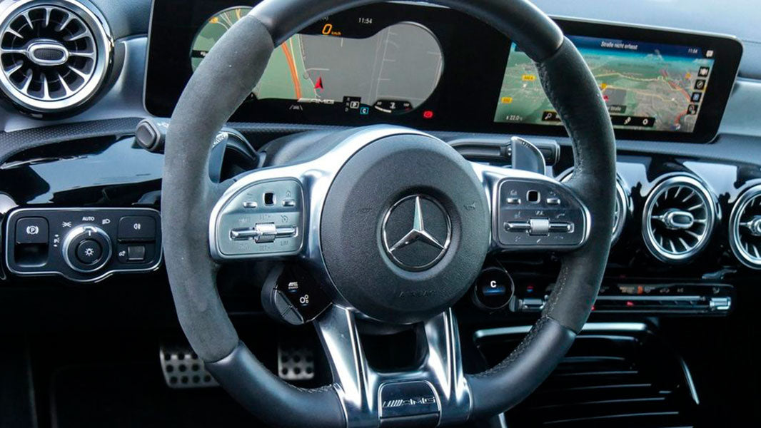Mercedes-Benz A 45 AMG — изображение 4