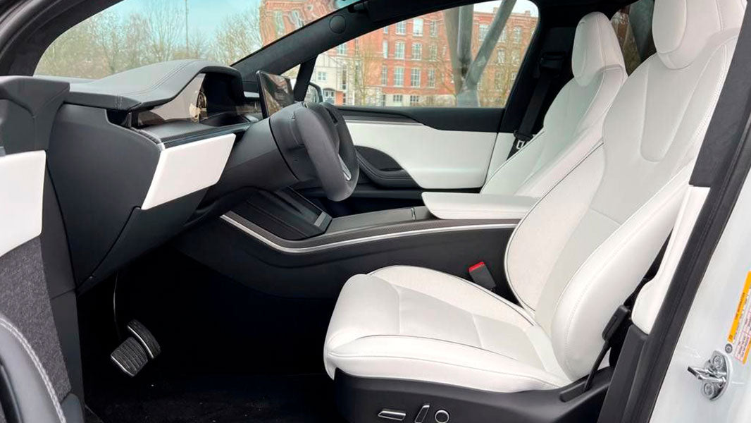 Tesla Model X Plaid — изображение 3